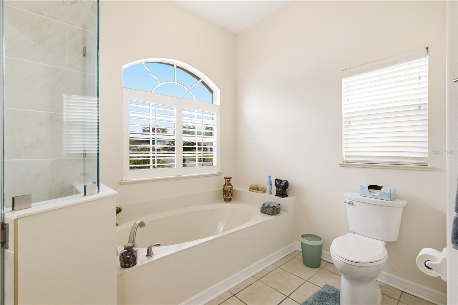 8704 CYPRESS LAKES BLVD