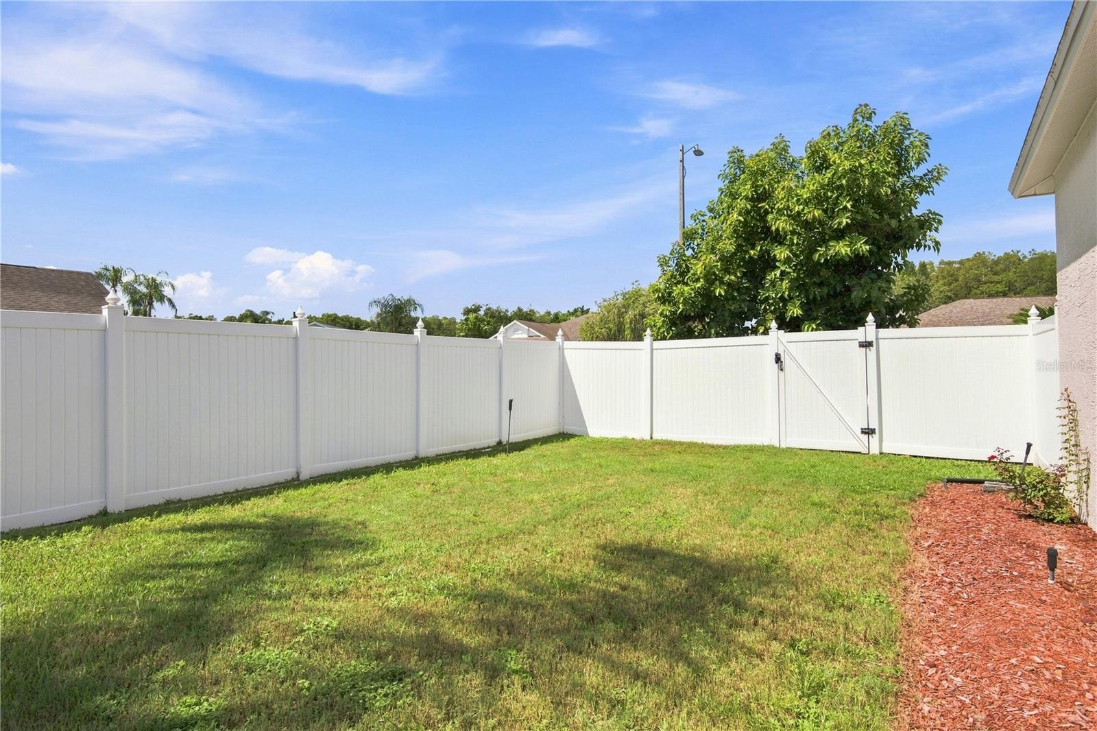 8704 CYPRESS LAKES BLVD