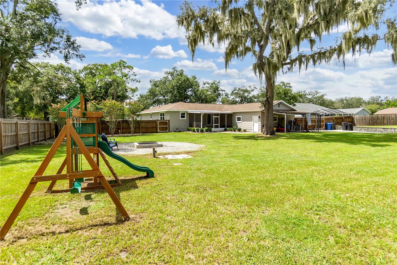 11304 LEPRECHAUN DR