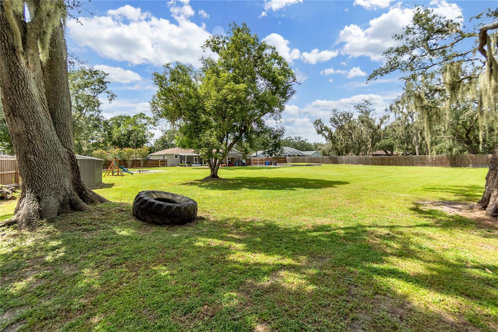 11304 LEPRECHAUN DR