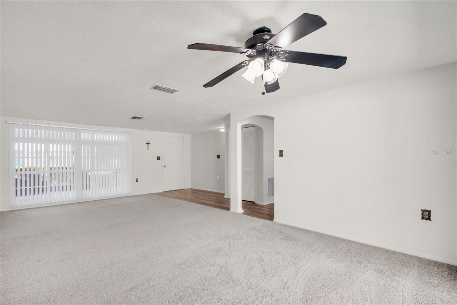 7825 BLOOMFIELD DR