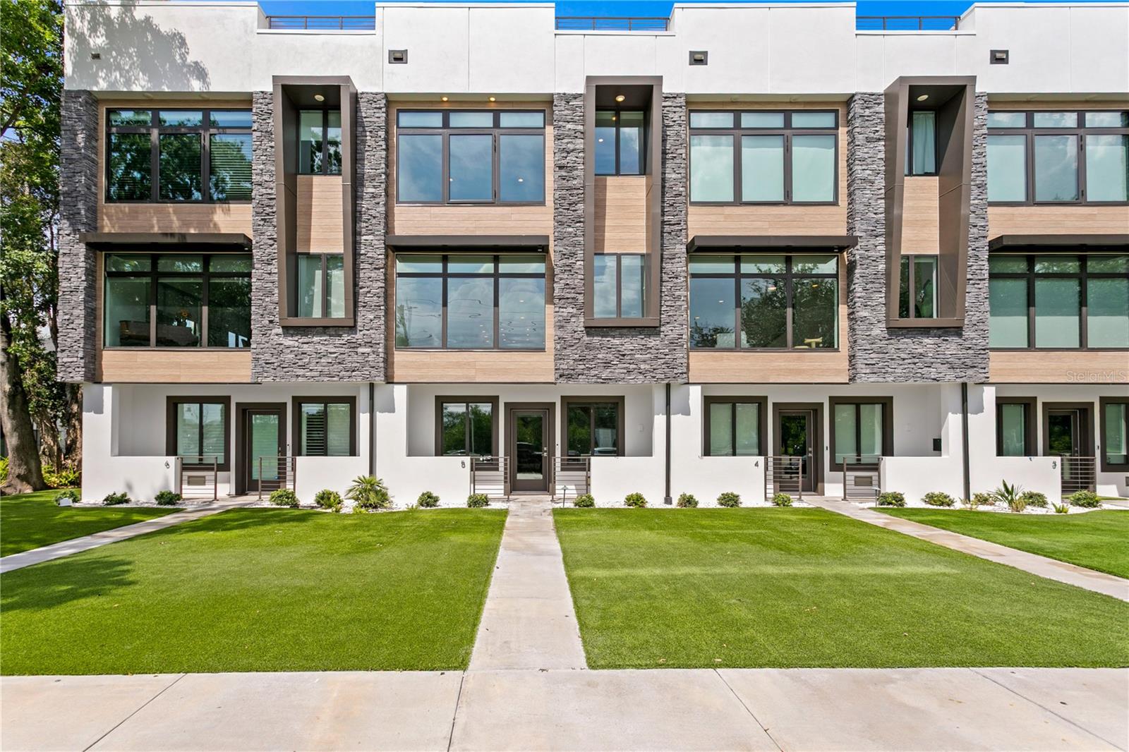 90 Columbia Dr #5, Tampa