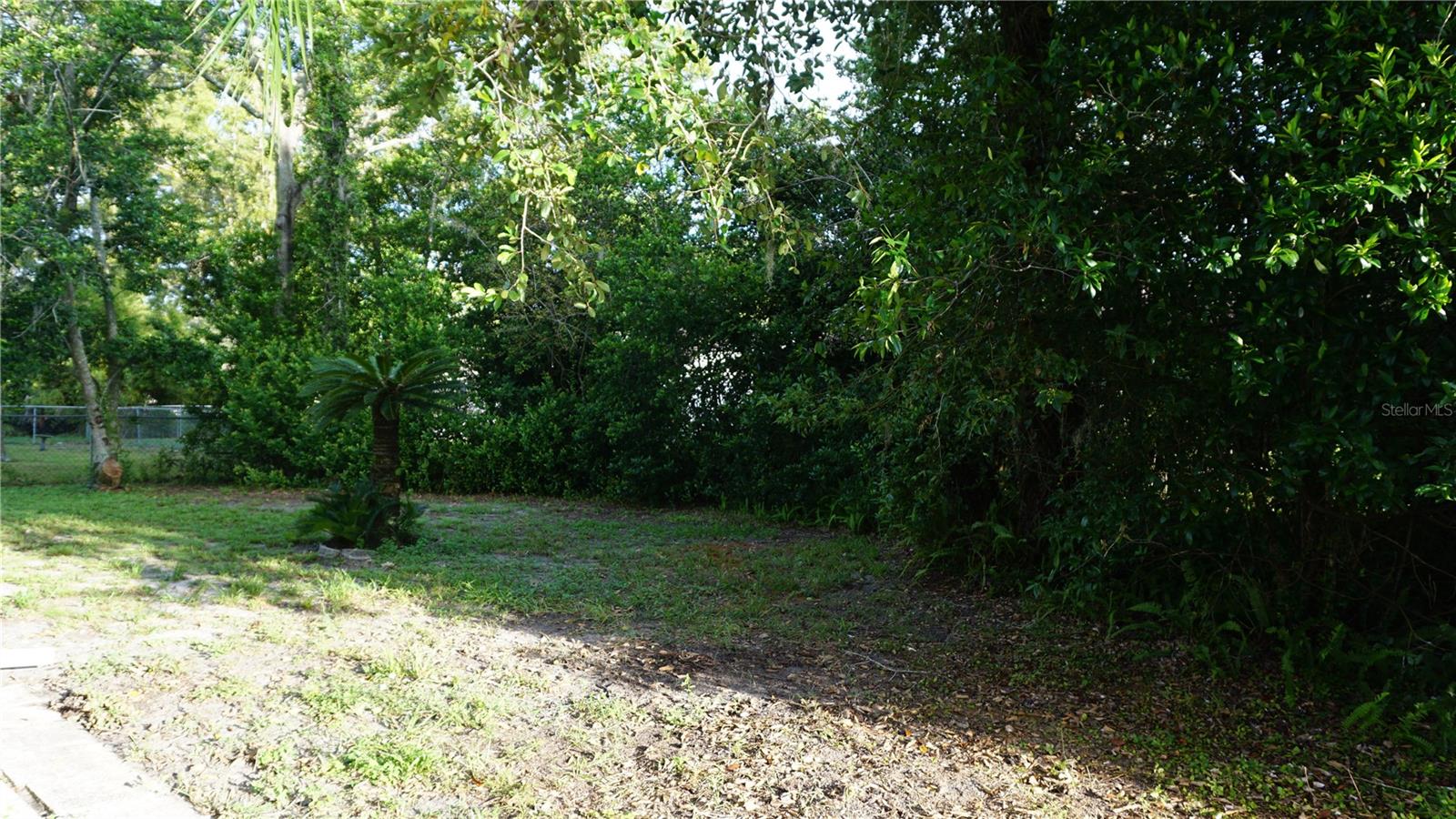 8907 SEELEY LN