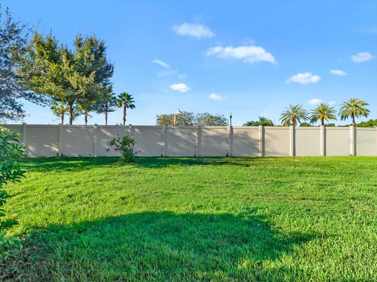 4924 REFLECTING POND CIR