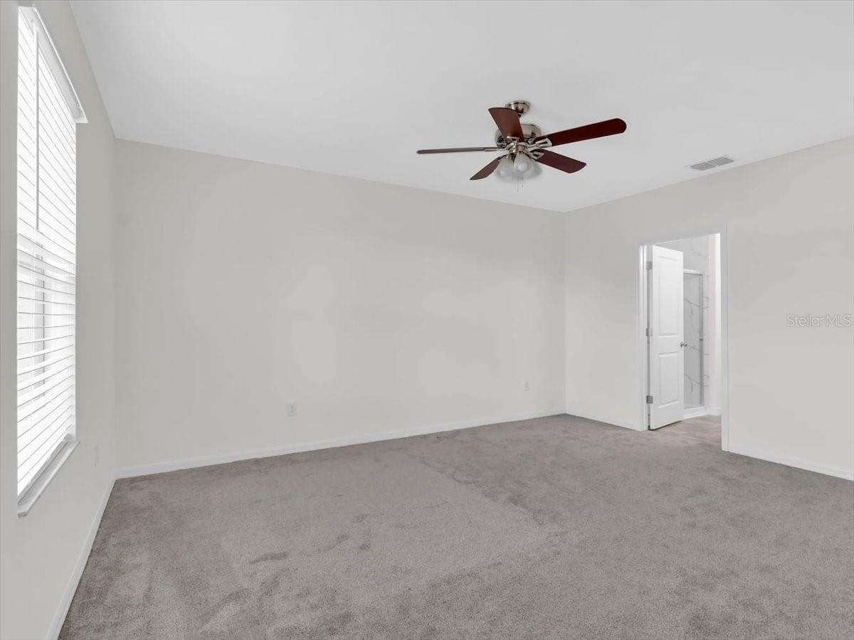 4924 REFLECTING POND CIR
