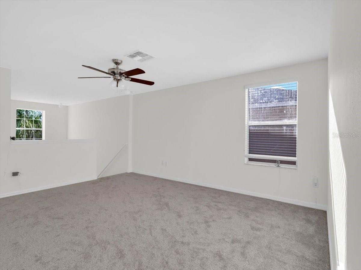 4924 REFLECTING POND CIR