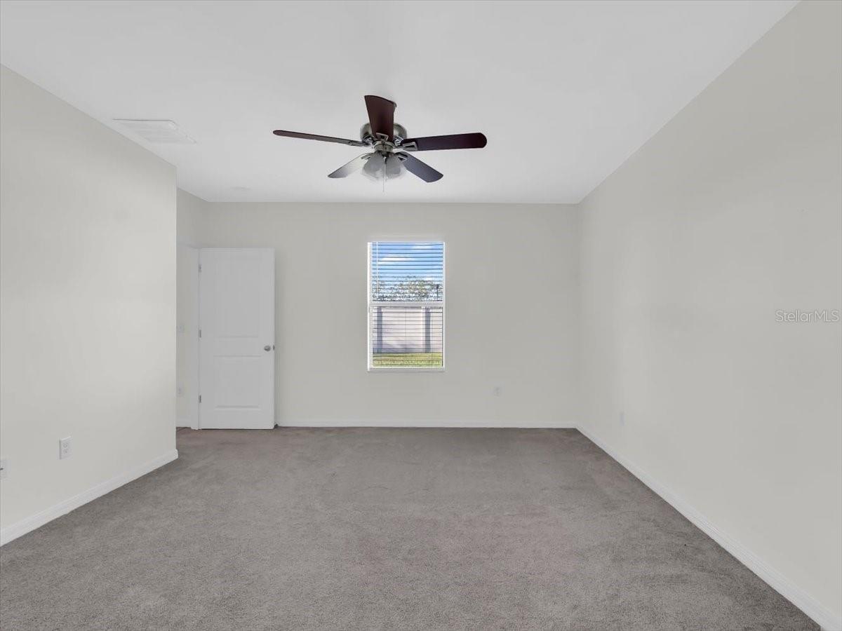 4924 REFLECTING POND CIR