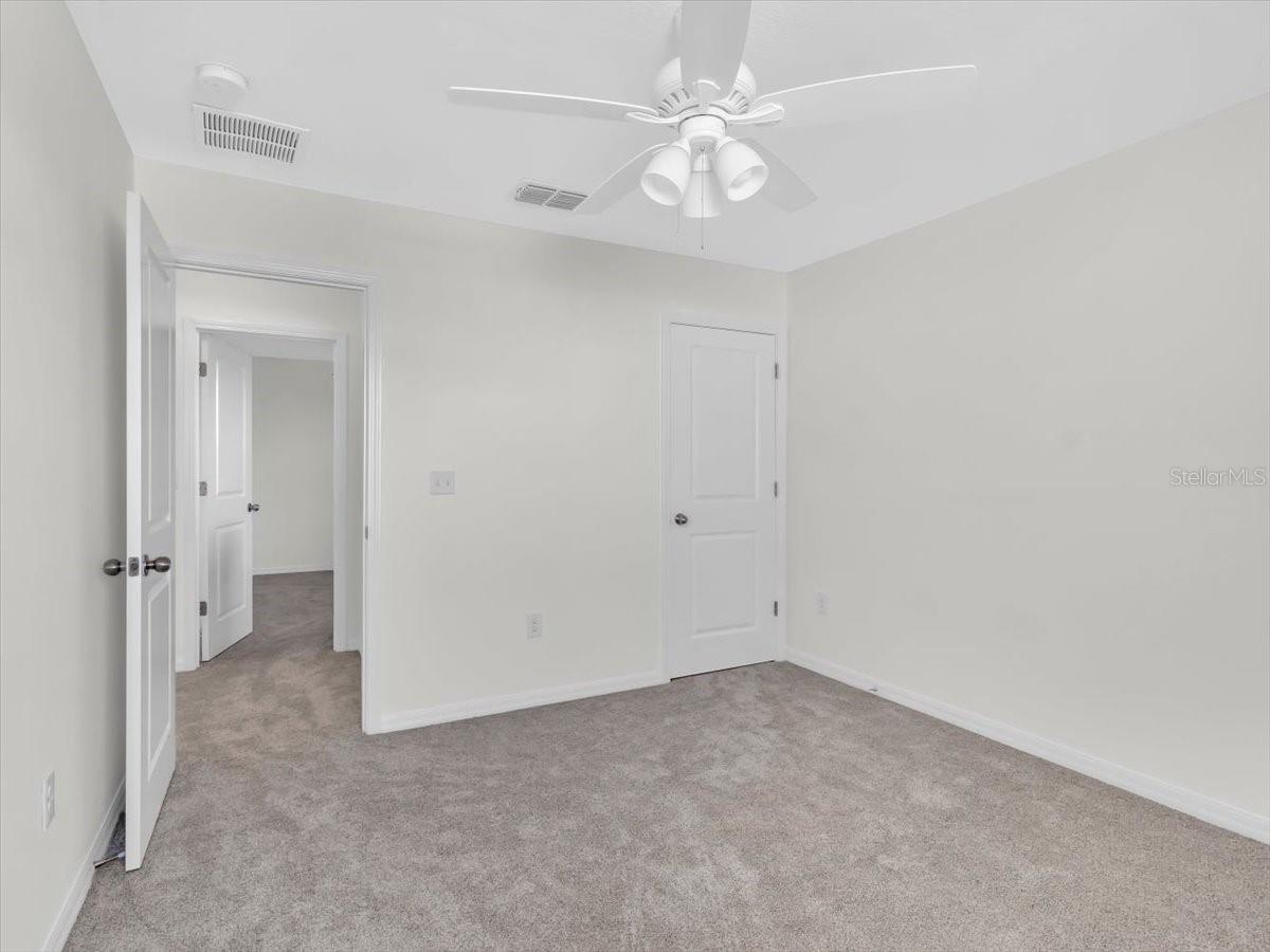 4924 REFLECTING POND CIR