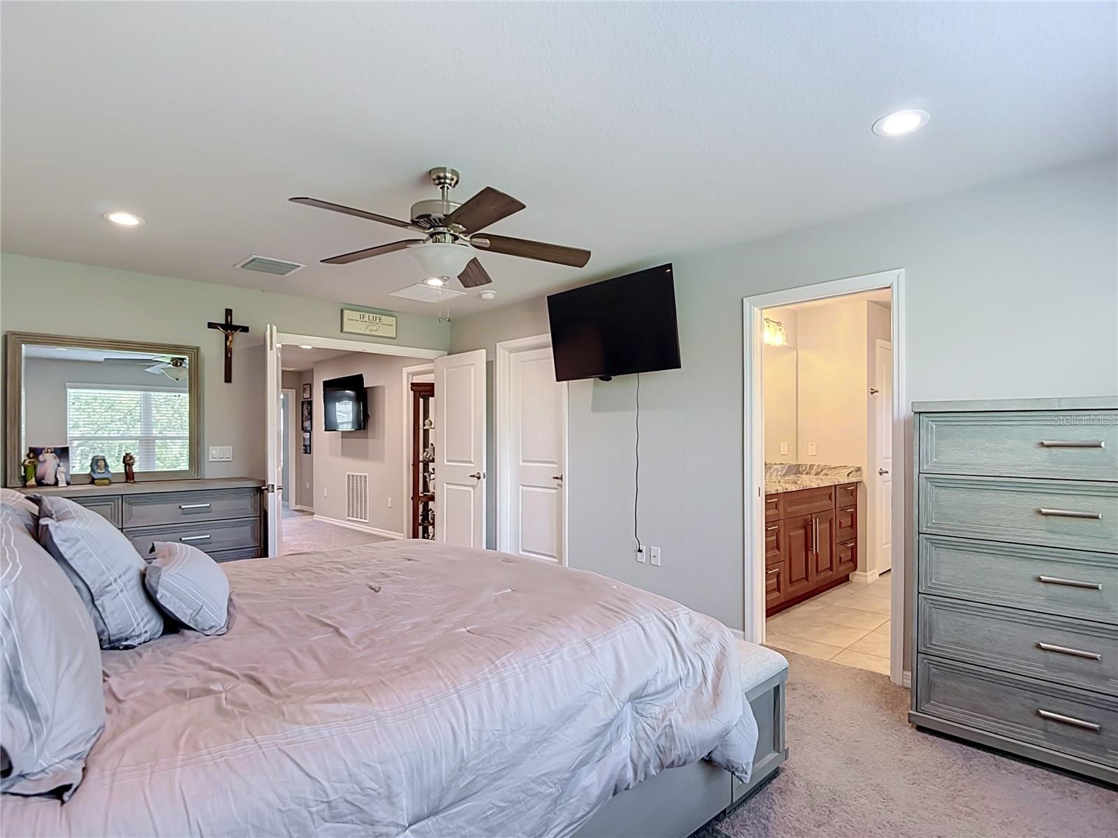 5364 RIVERWALK PRESERVE DR