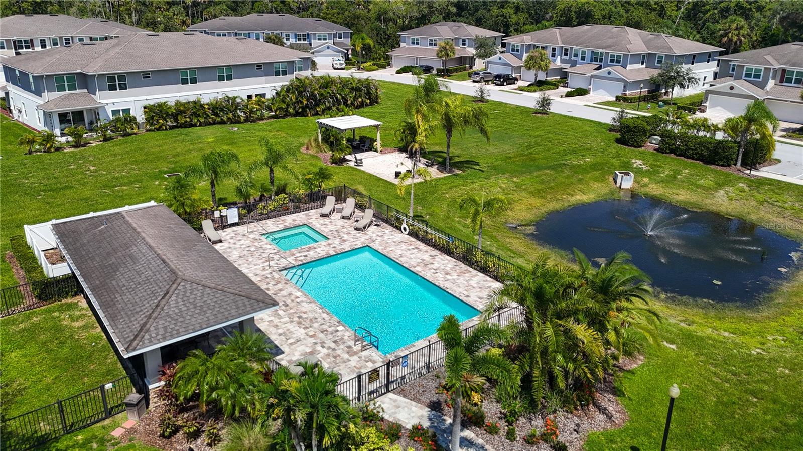 5364 RIVERWALK PRESERVE DR