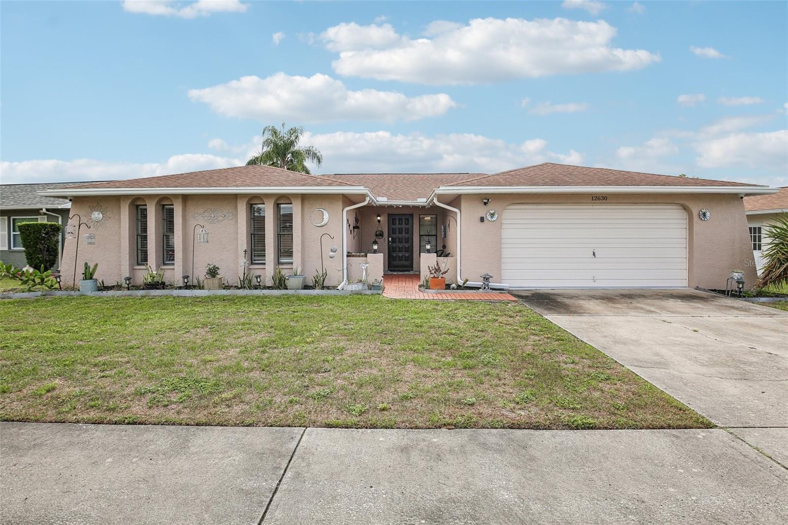 12630 Cedar Ridge Dr, Hudson