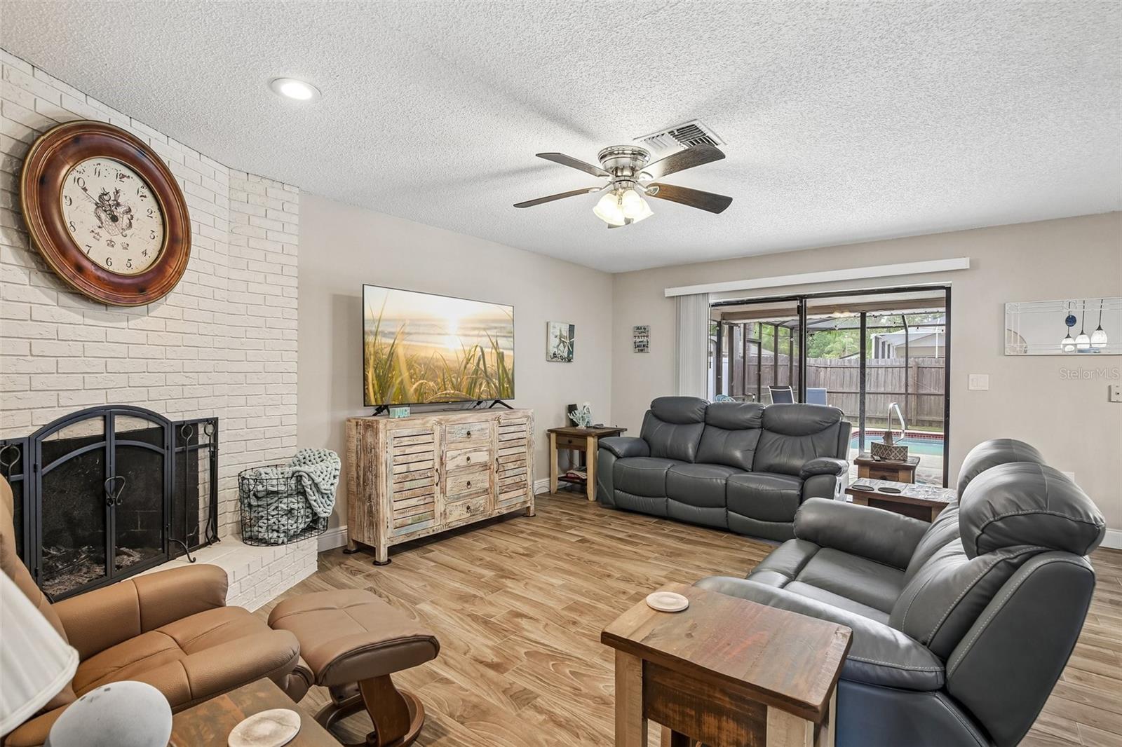 12630 CEDAR RIDGE DR