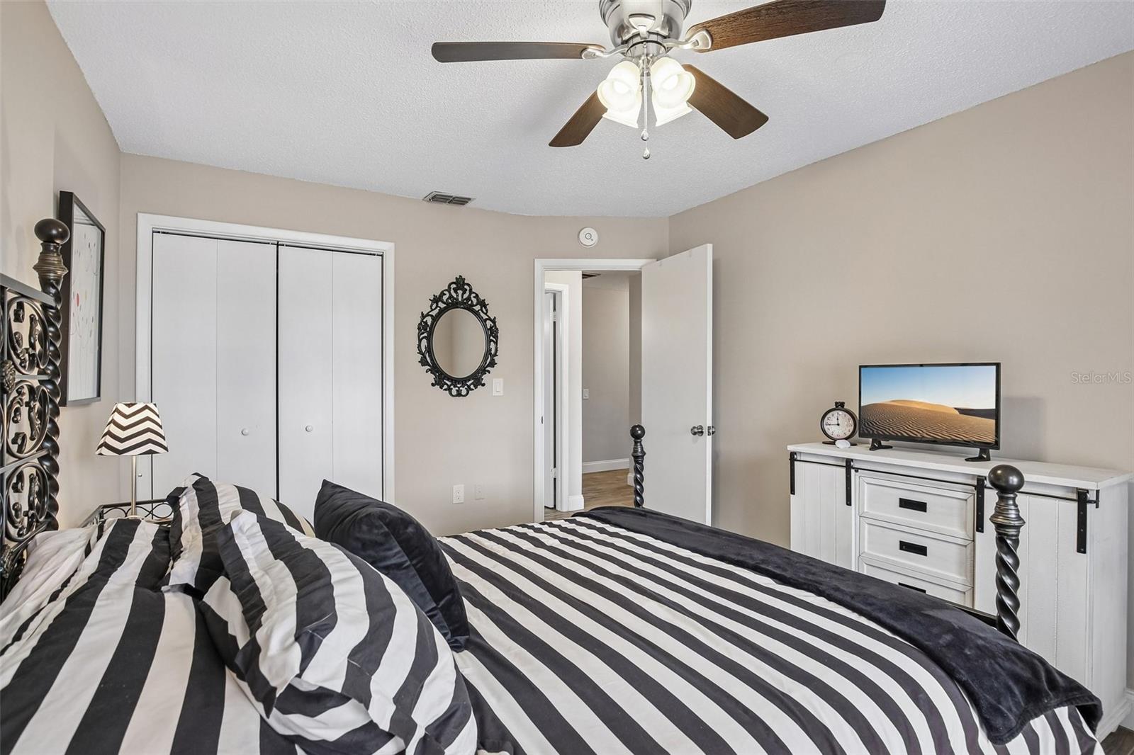 12630 CEDAR RIDGE DR