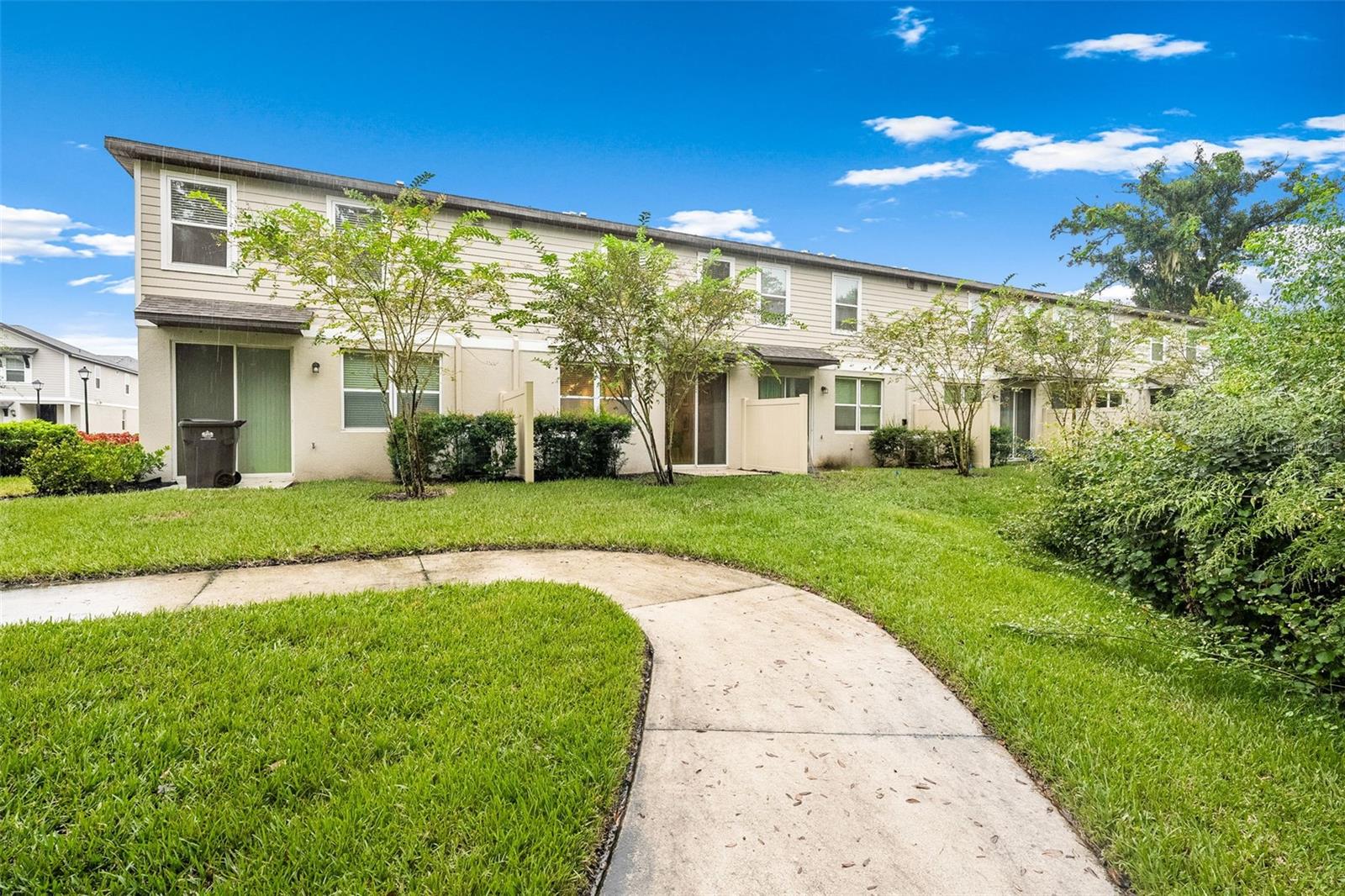 2759 SCARLET BAY PL