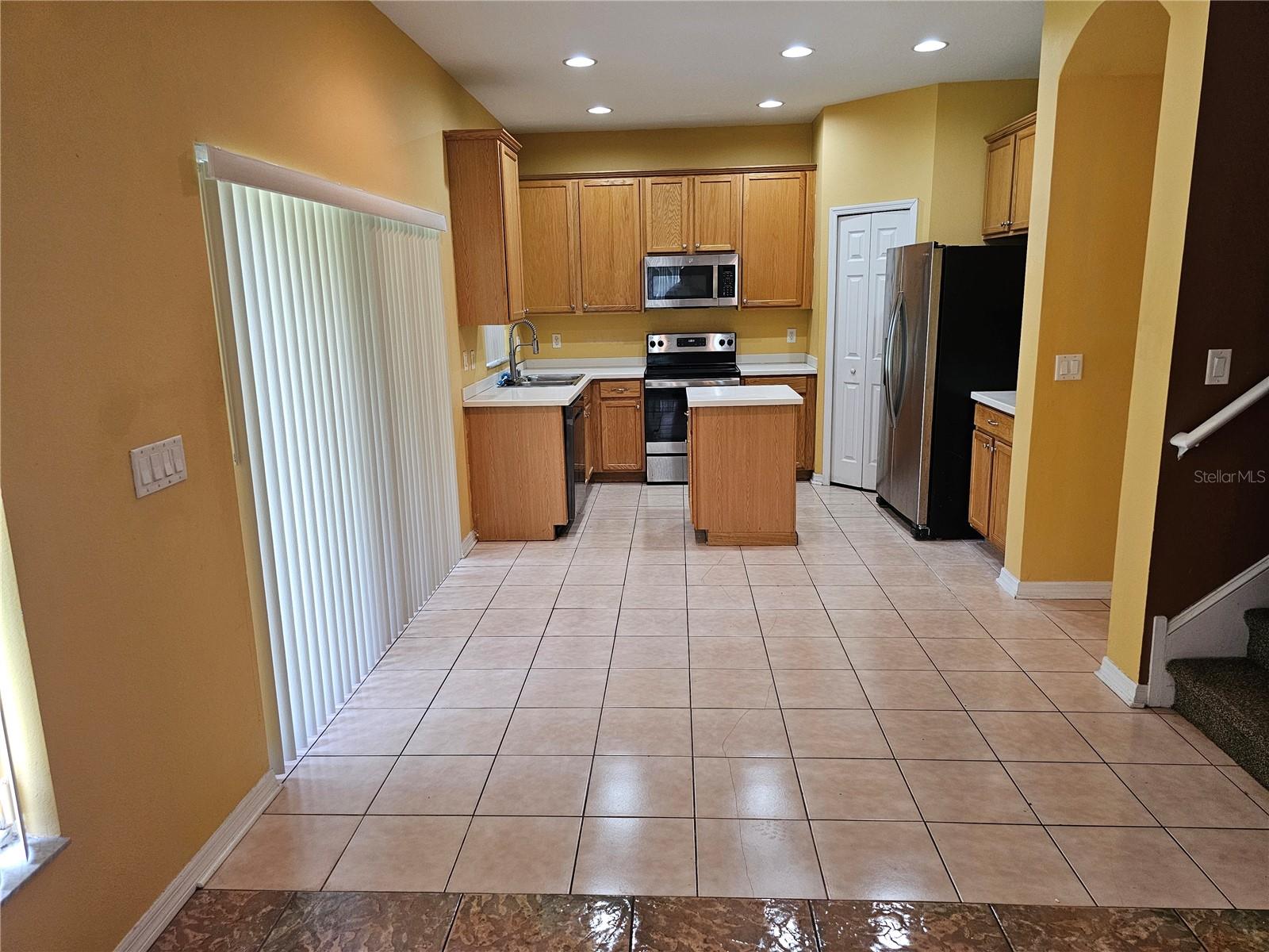 1147 EMERALD HILL WAY