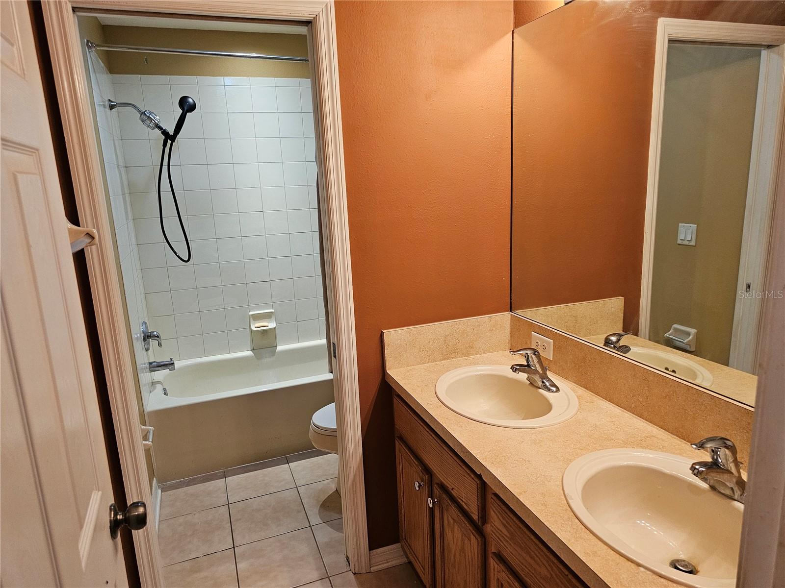 1147 EMERALD HILL WAY