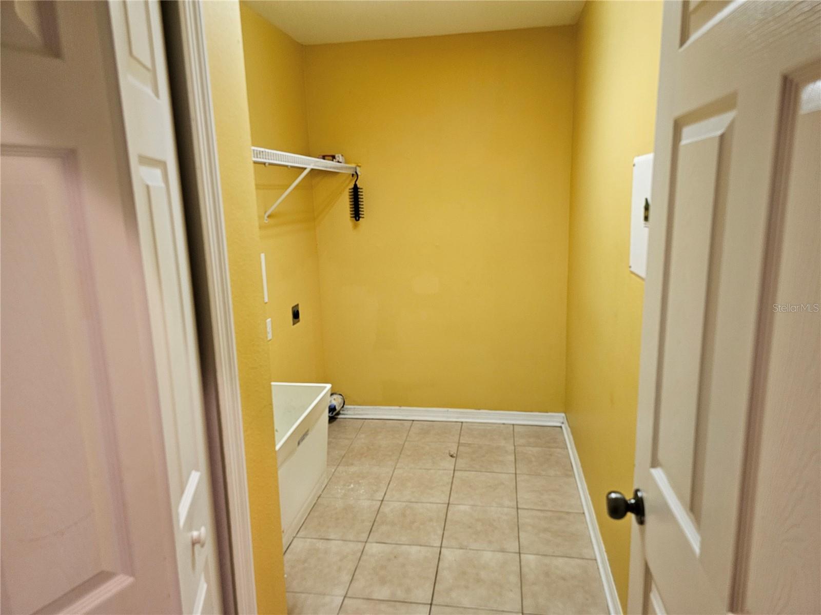 1147 EMERALD HILL WAY