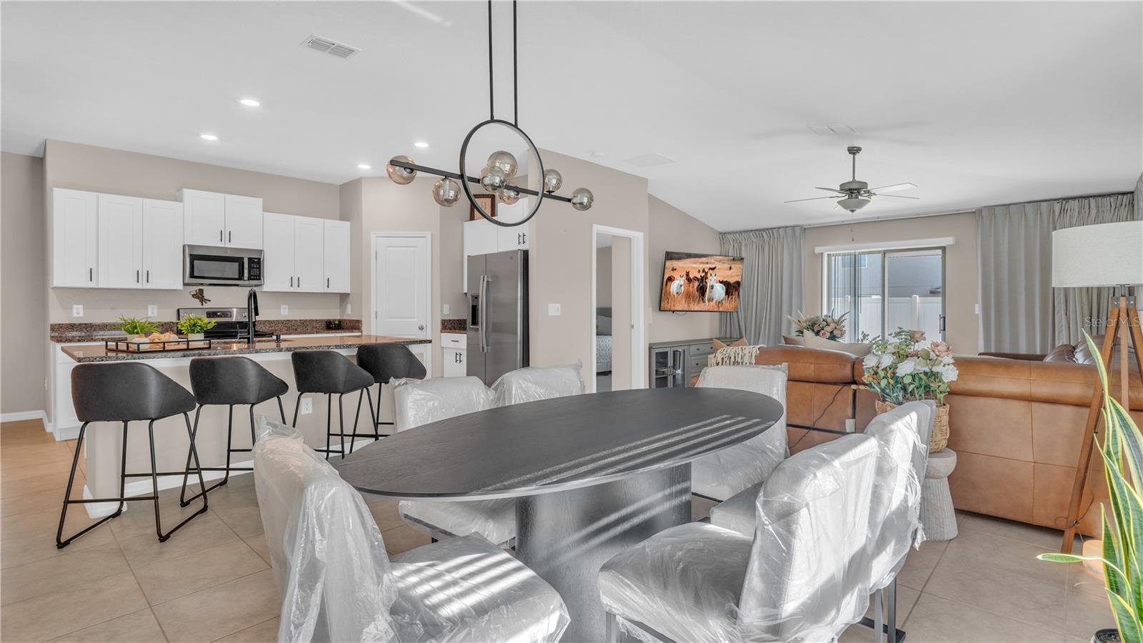1841 CRINKLE LEAF CT