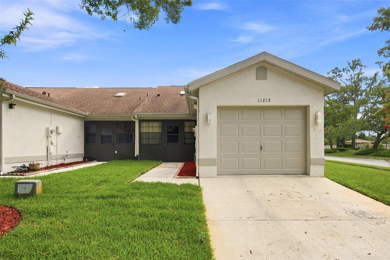 11712 SPRING TREE LN