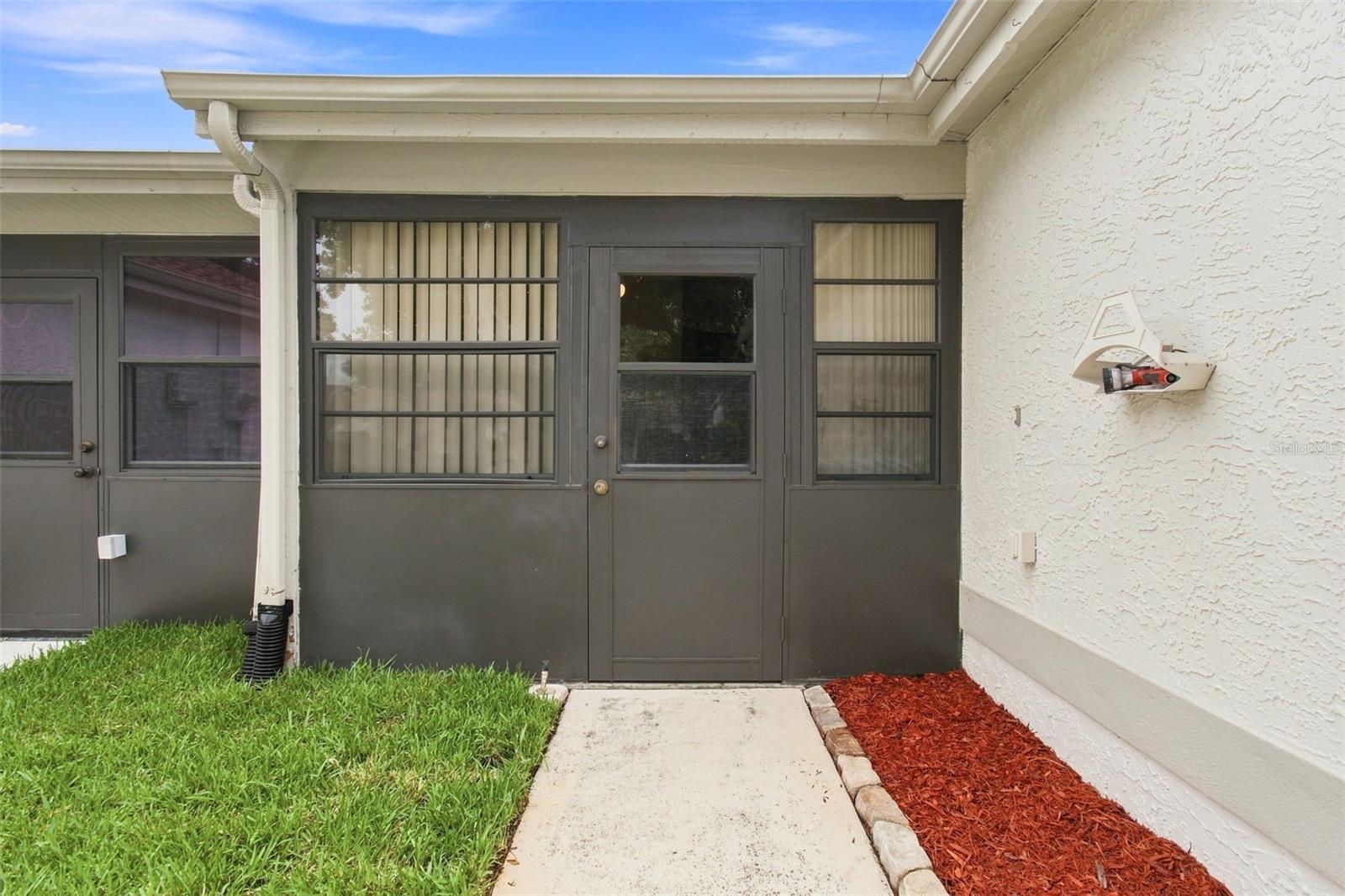 11712 SPRING TREE LN