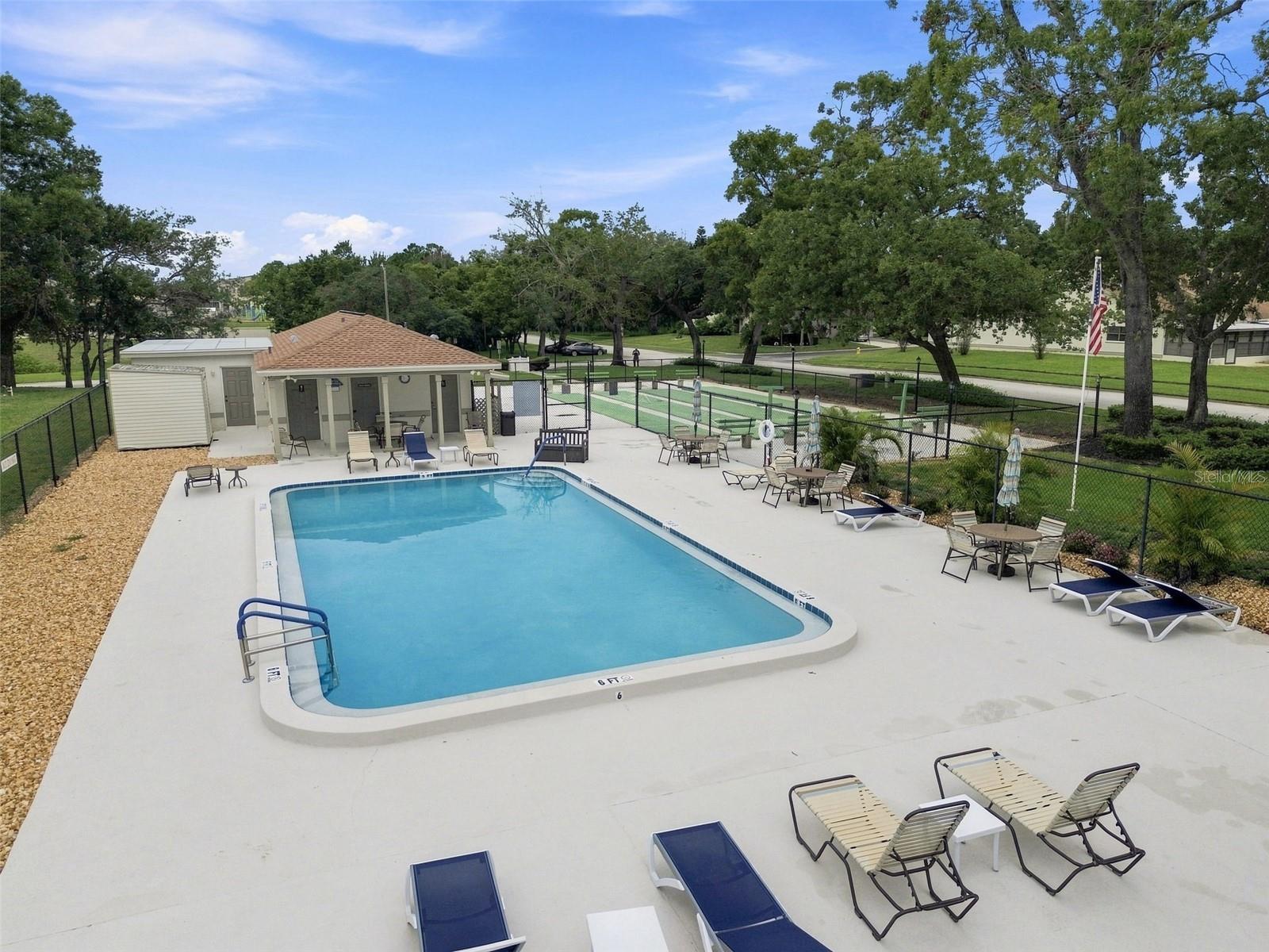 11712 SPRING TREE LN