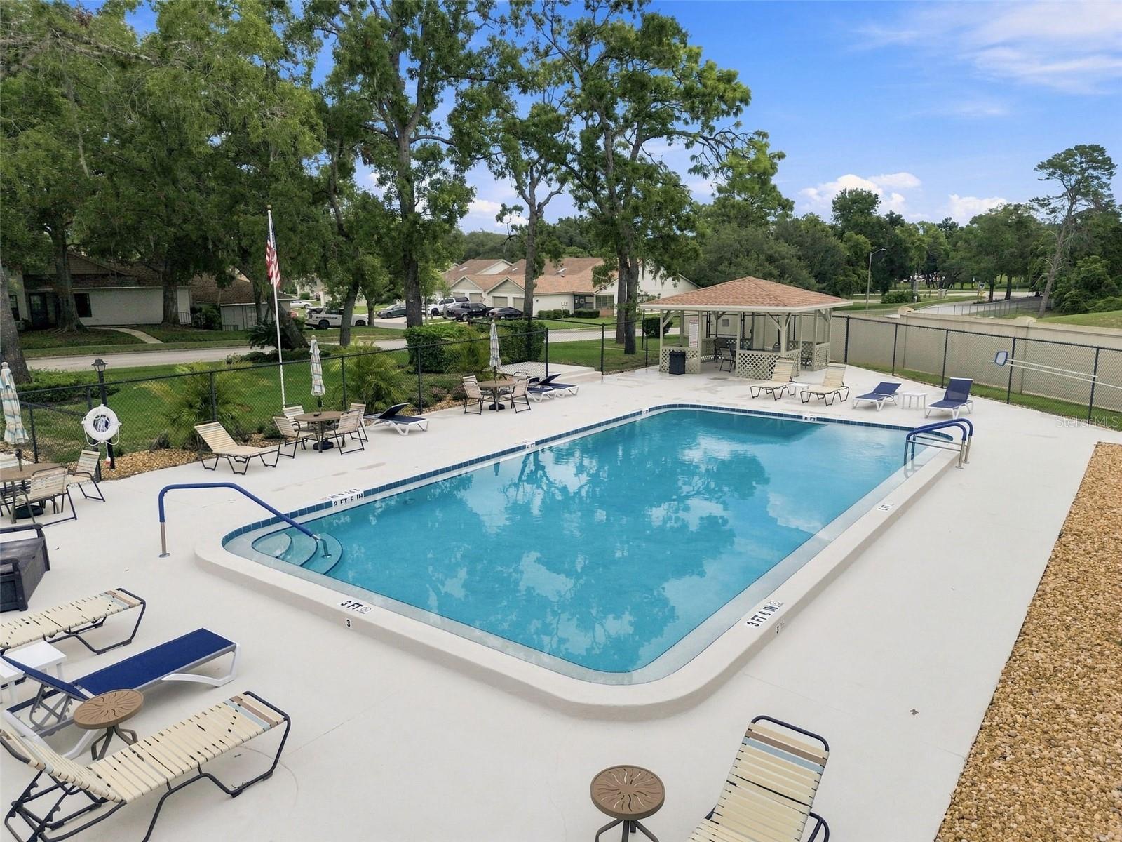 11712 SPRING TREE LN