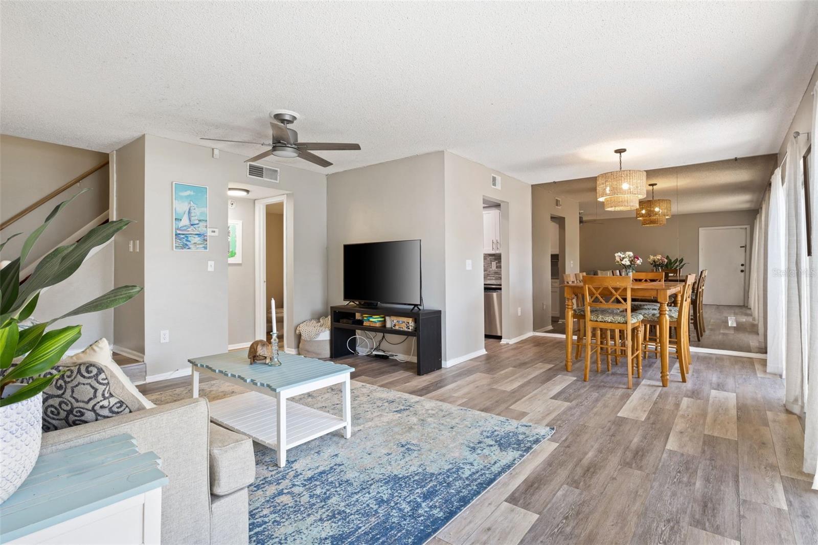 6305 MORNINGMIST CT #6305