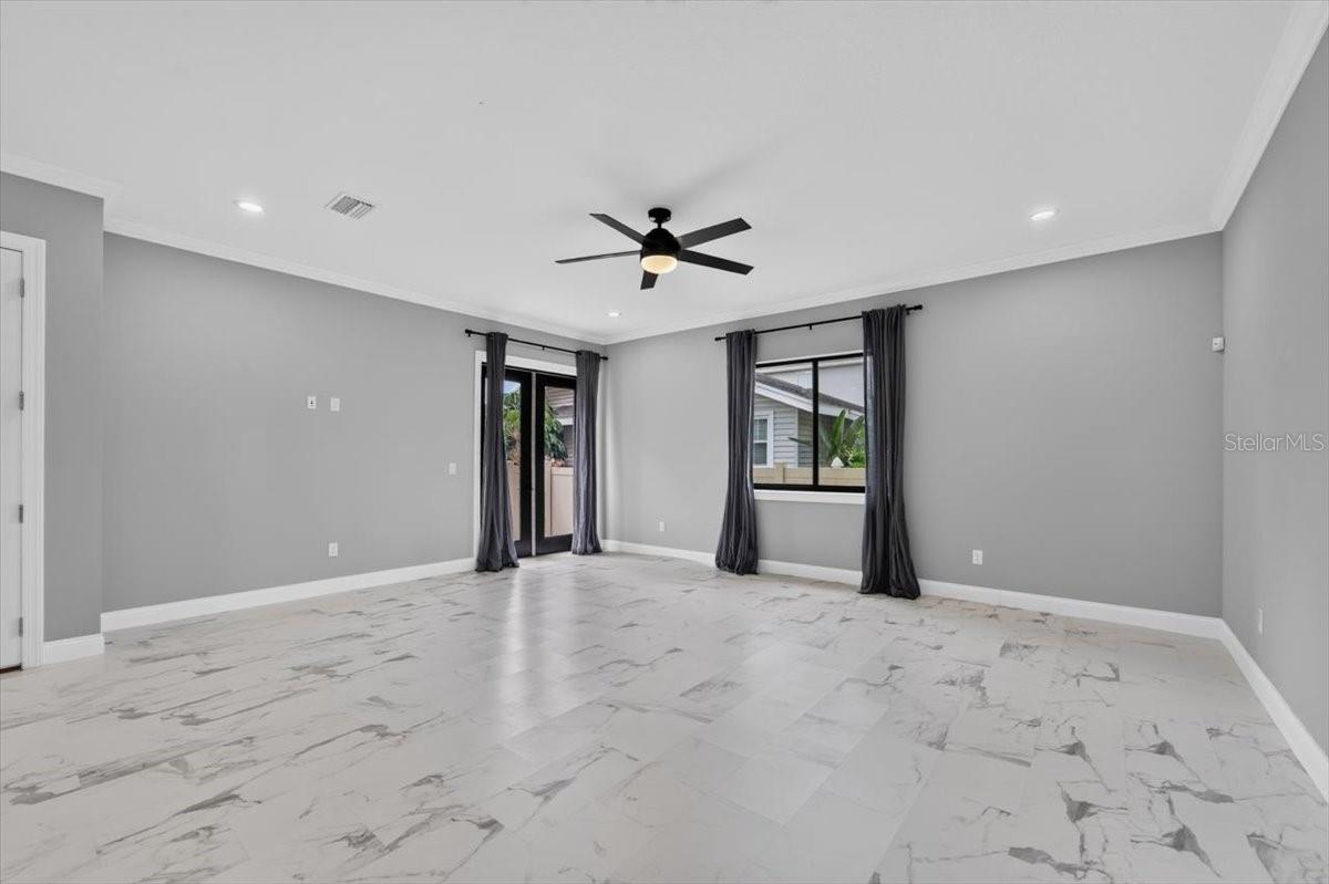 2501 W NORTH A ST #B