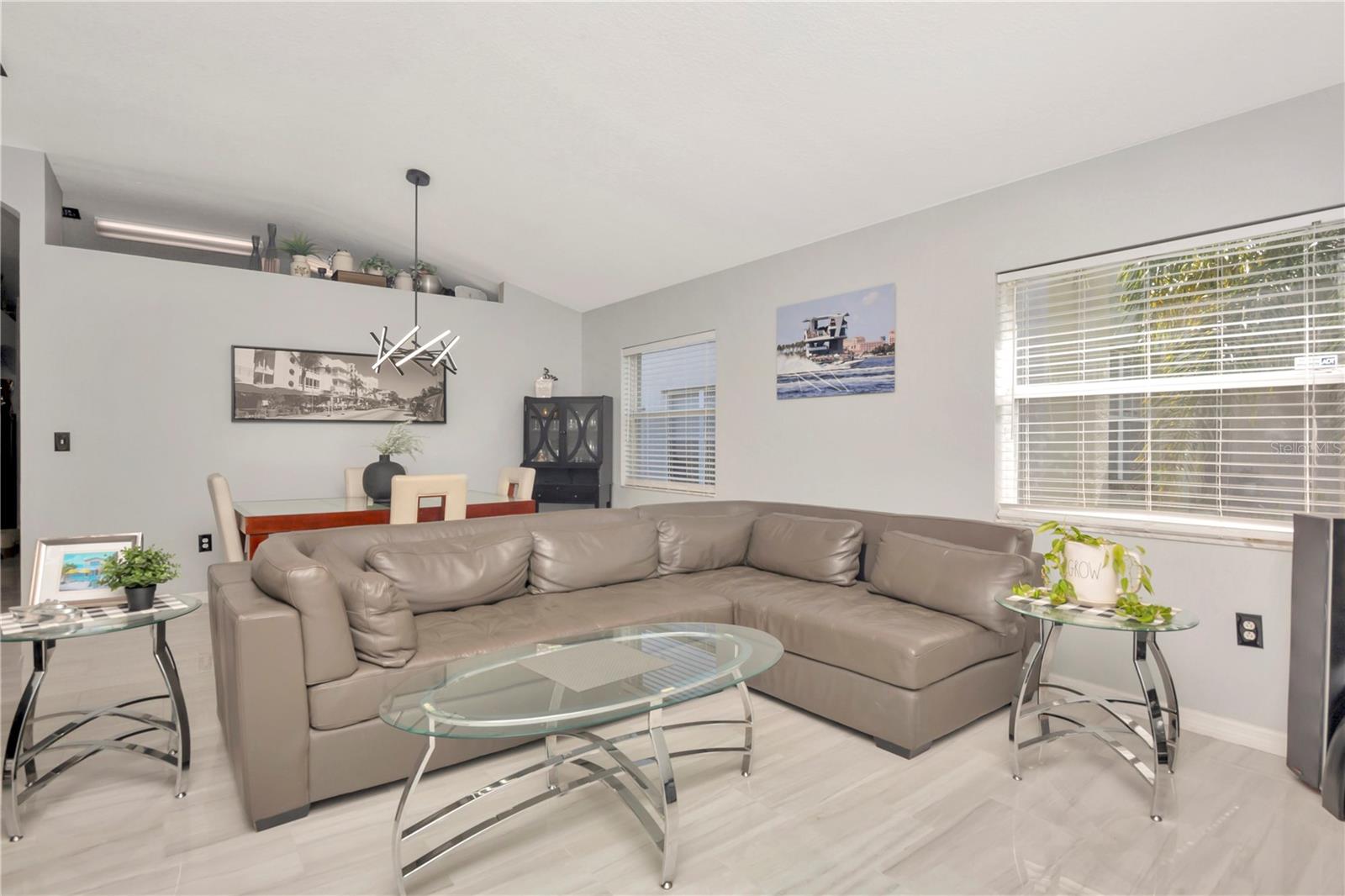 2239 ROANOKE SPRINGS DR