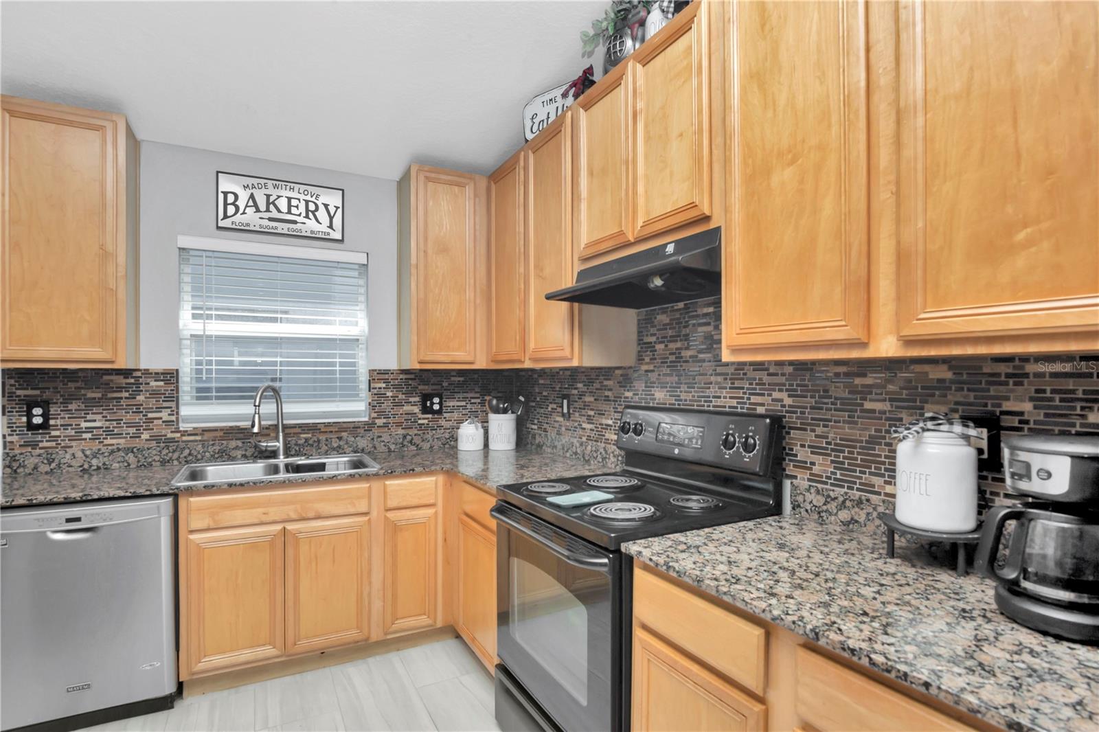 2239 ROANOKE SPRINGS DR