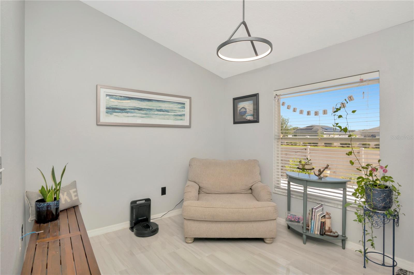 2239 ROANOKE SPRINGS DR