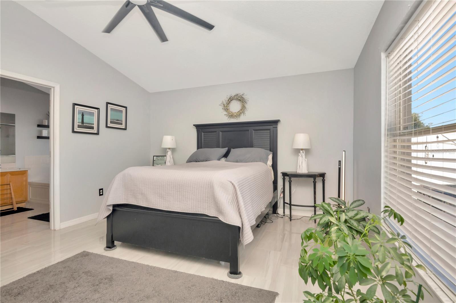 2239 ROANOKE SPRINGS DR