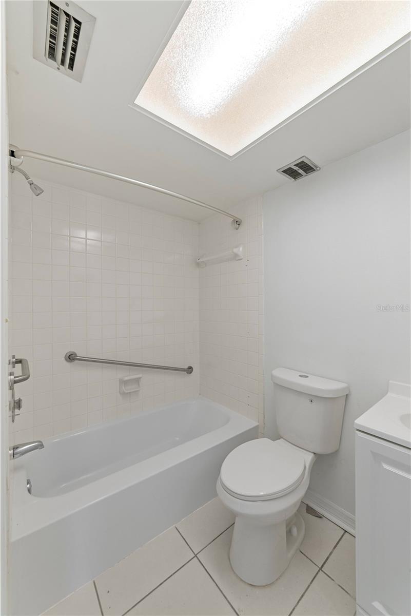 4854 MARINE PKWY #101