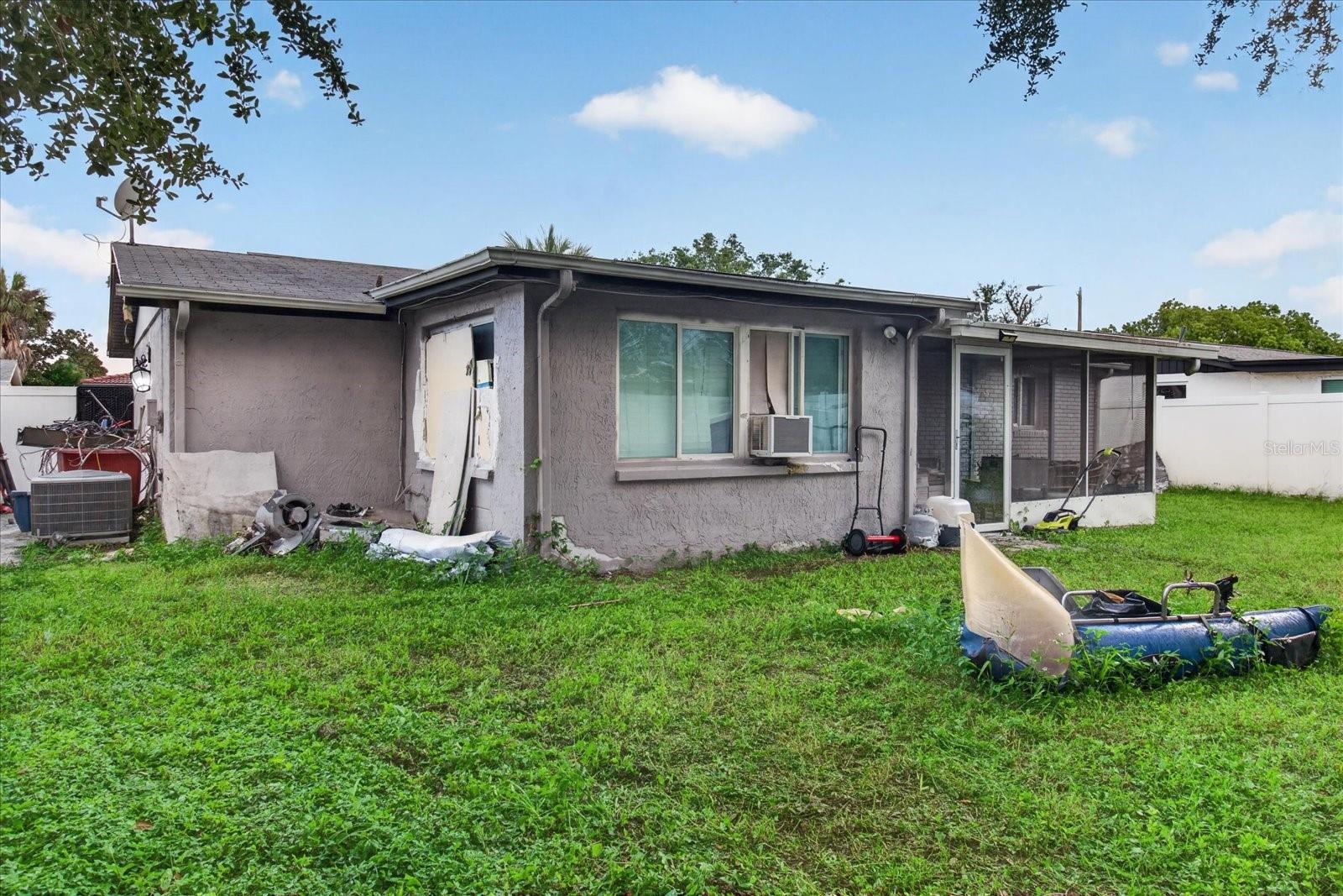 9440 RAINBOW LN