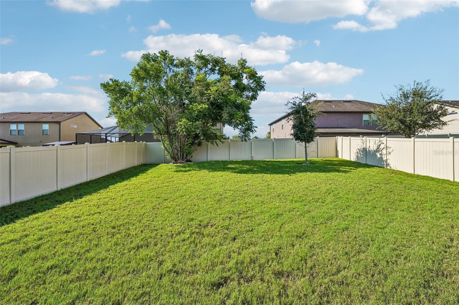 4613 DOVER BLUFF CT