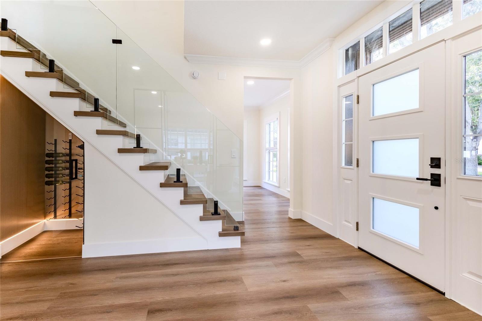 2802 W MORRISON AVE