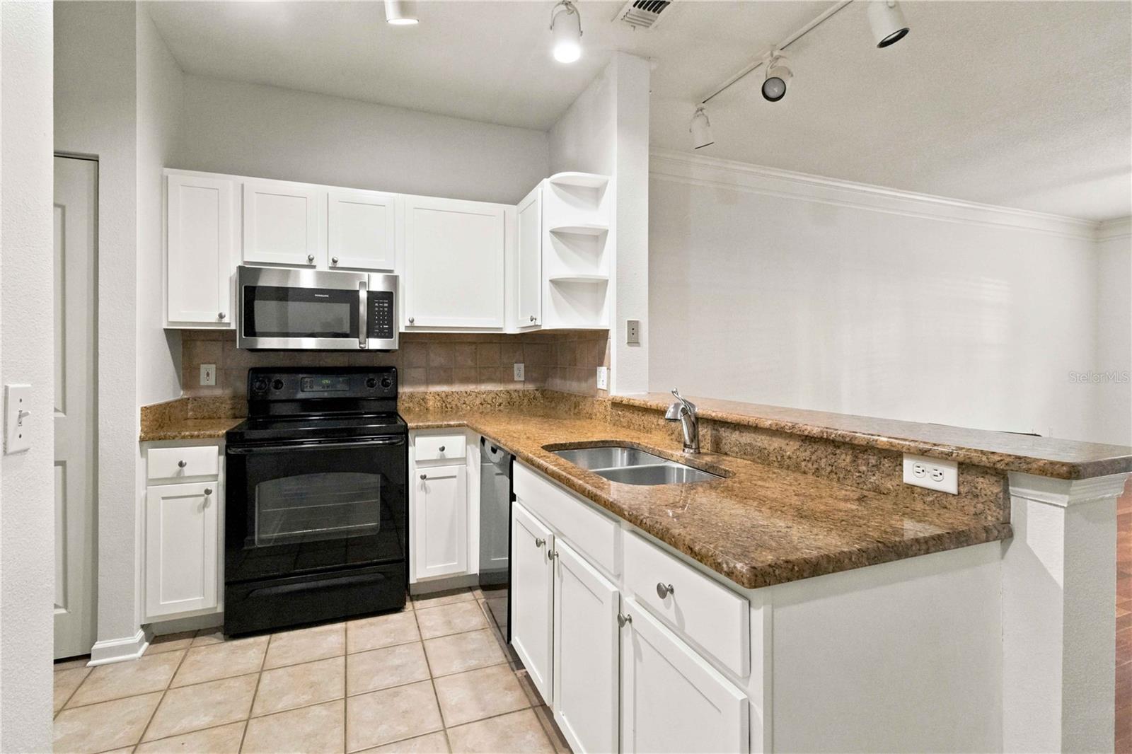 4207 S DALE MABRY HWY #1104