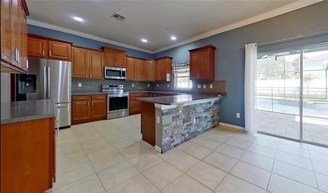 2863 MAPLE BROOK LOOP
