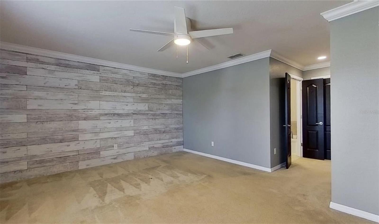 2863 MAPLE BROOK LOOP