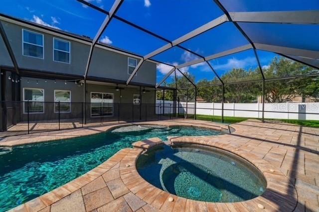 2863 MAPLE BROOK LOOP