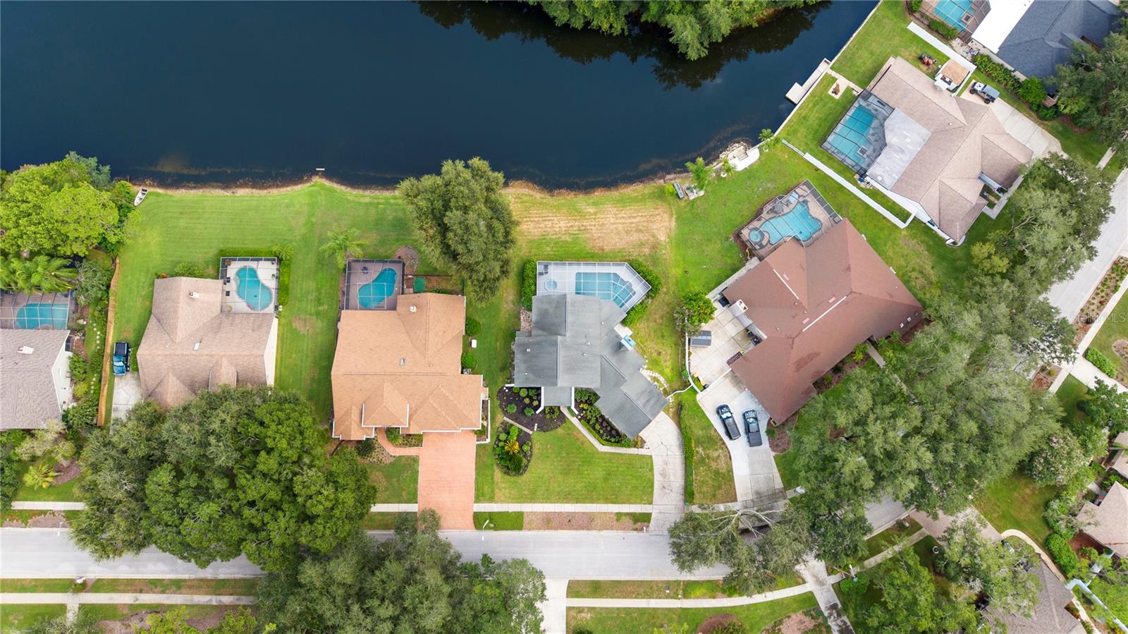 17919 CLEAR LAKE DR