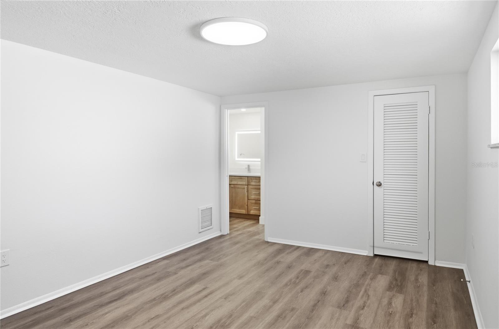 5109 TILSON DR