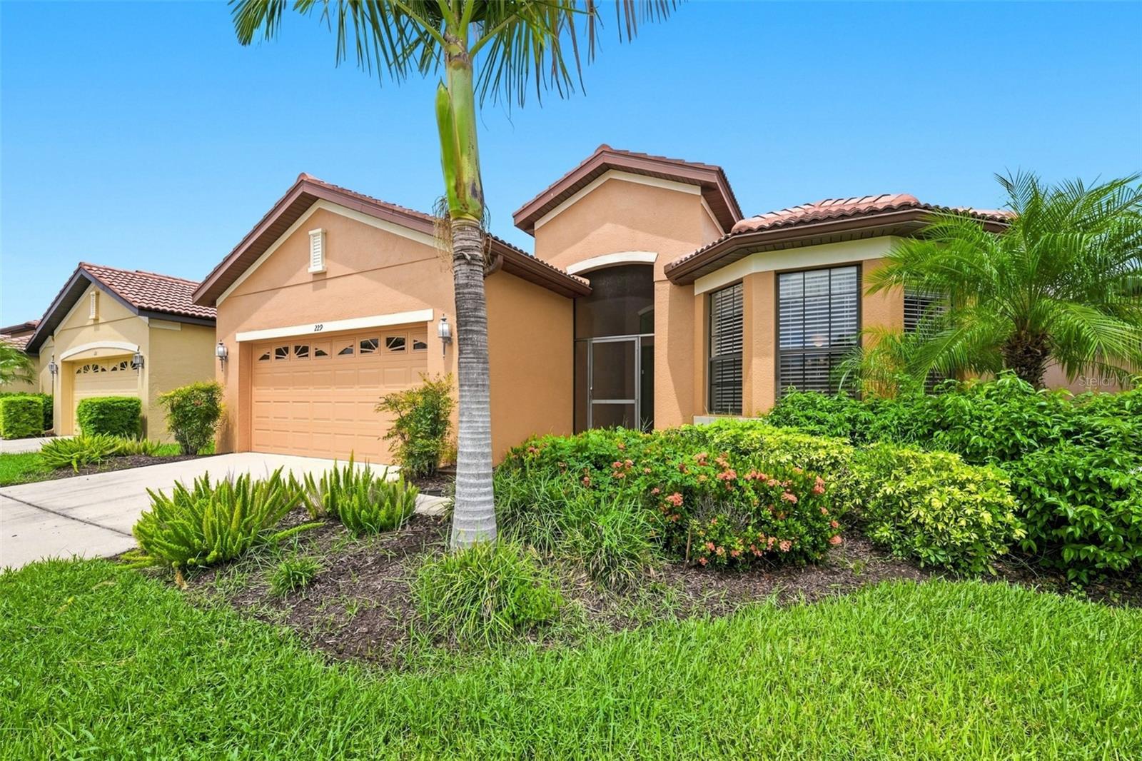 229 SILVER FALLS DR
