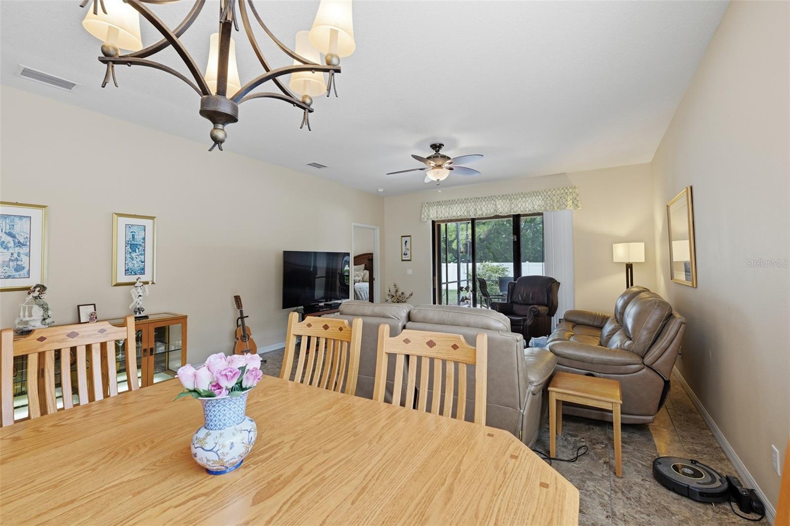 229 SILVER FALLS DR