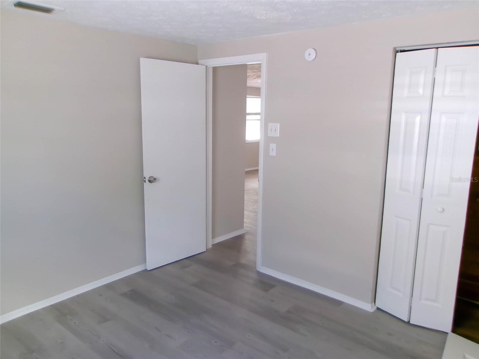 1421 NORMANDY BLVD