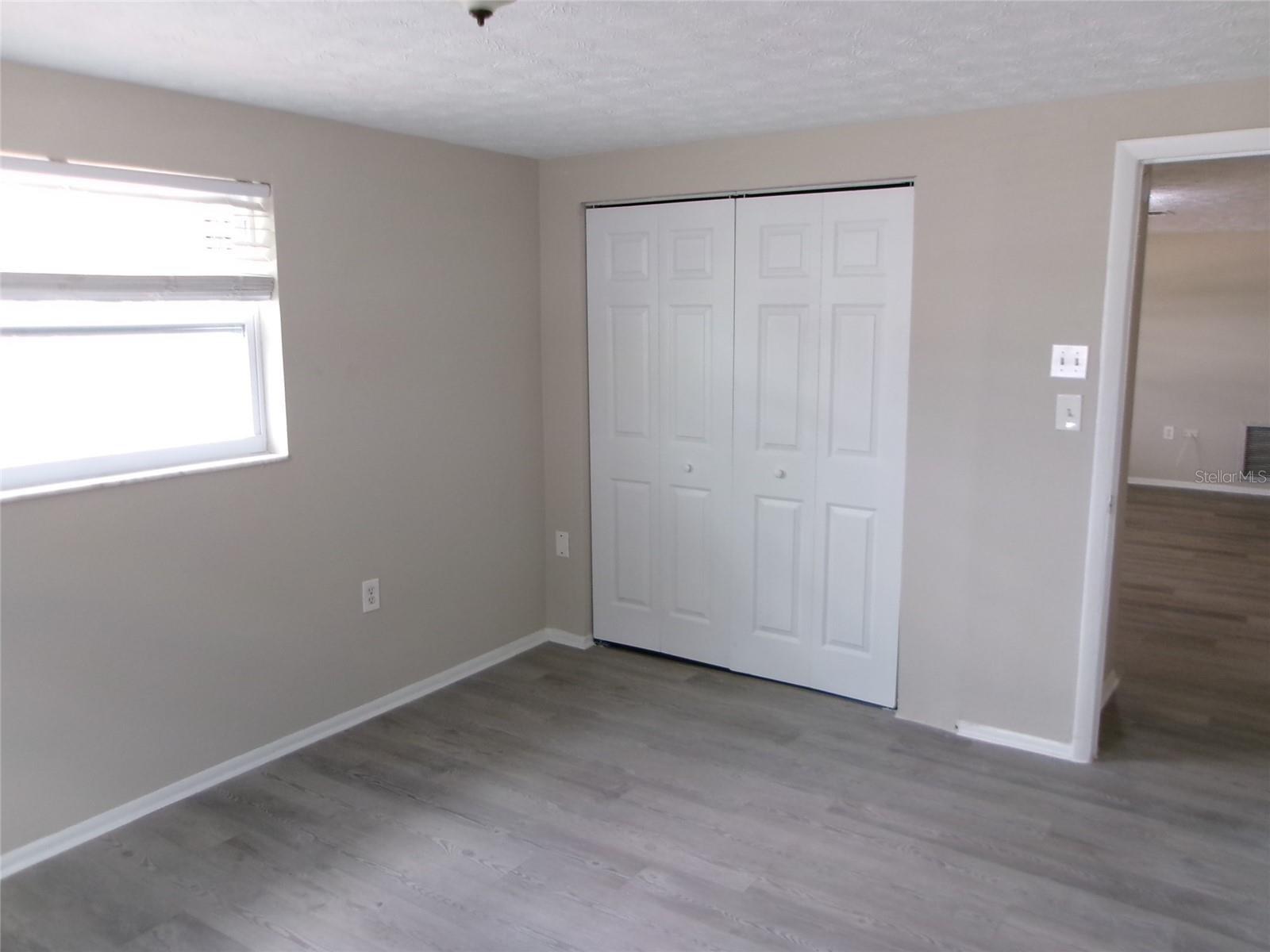 1421 NORMANDY BLVD