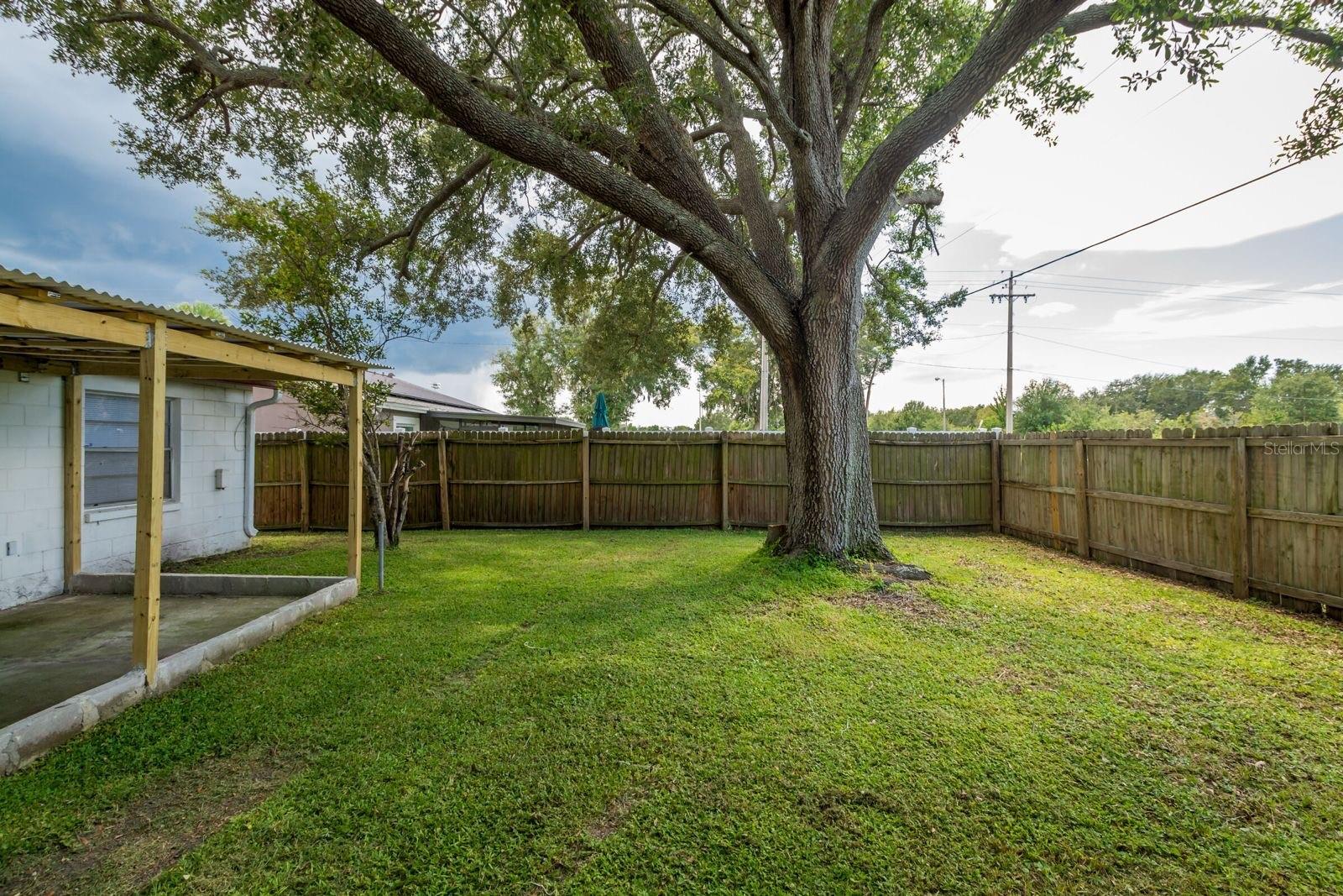 1074 BRIDLEWOOD WAY