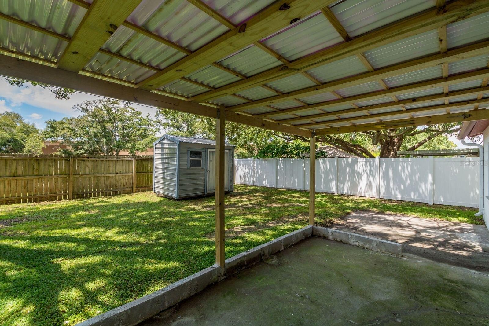 1074 BRIDLEWOOD WAY