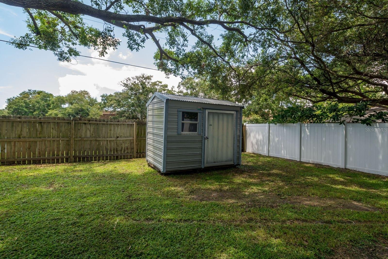 1074 BRIDLEWOOD WAY