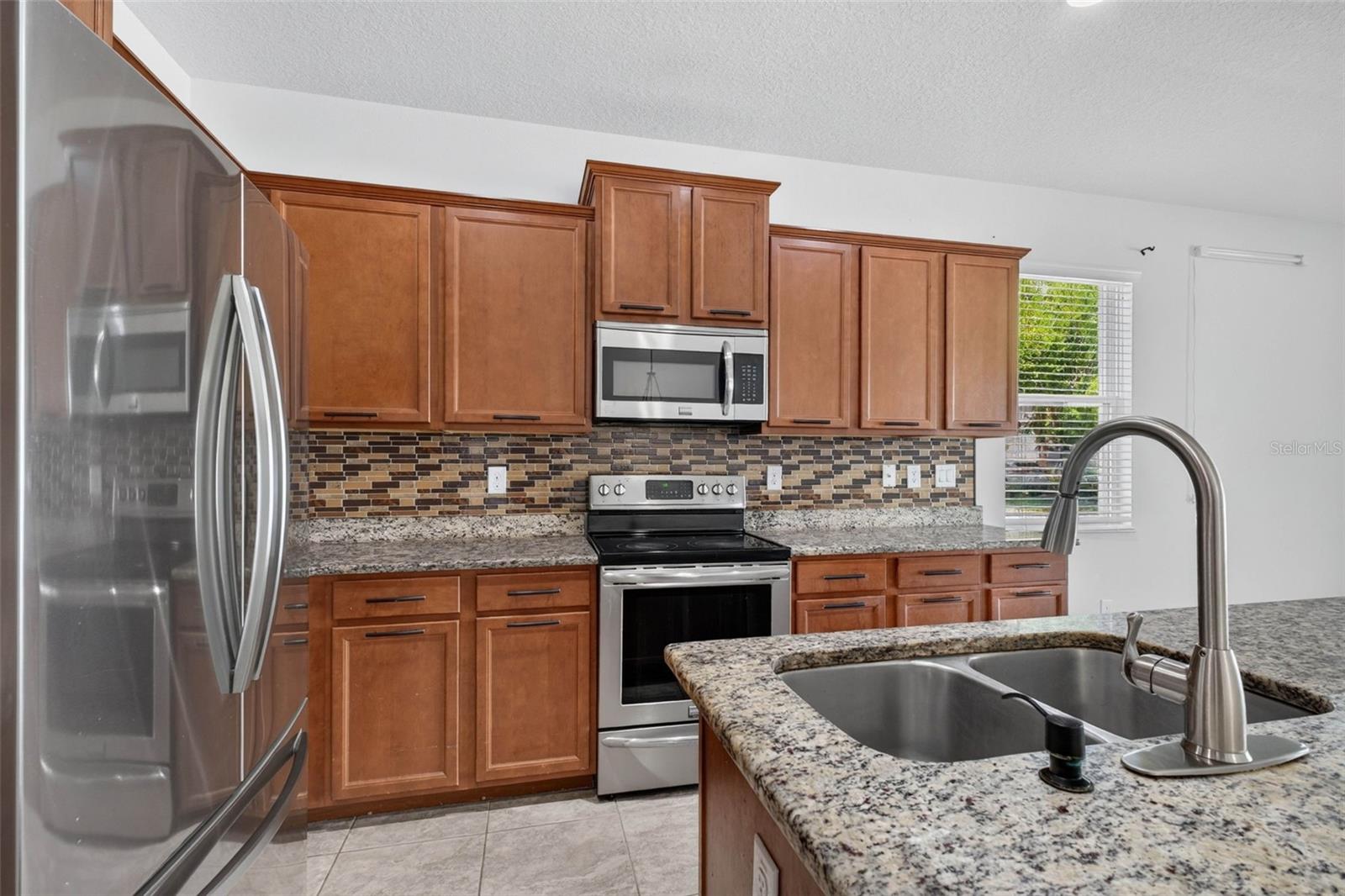 10406 ORCHID MIST CT